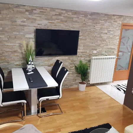 Prima Habitación en casa particular Koper