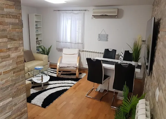 Prima 民宿 科佩尔