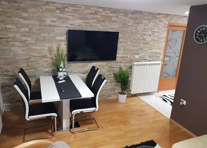 Prima 民宿 科佩尔